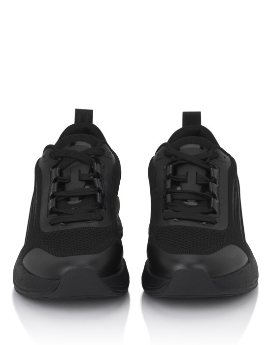 кроссовки  по цене 26400 руб вид справа