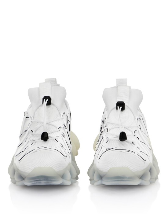 кроссовки  от бренда plein sport вид слева