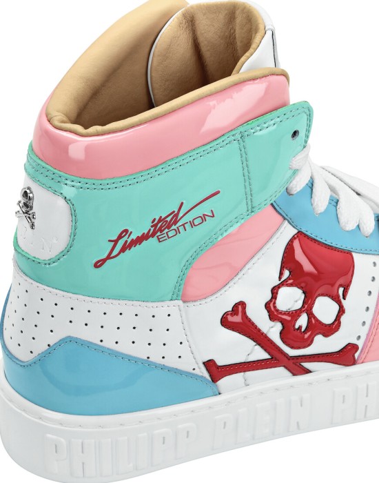 кроссовки  из америки вид сбоку