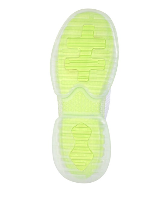 Товар белого цвета с внутренней стороны