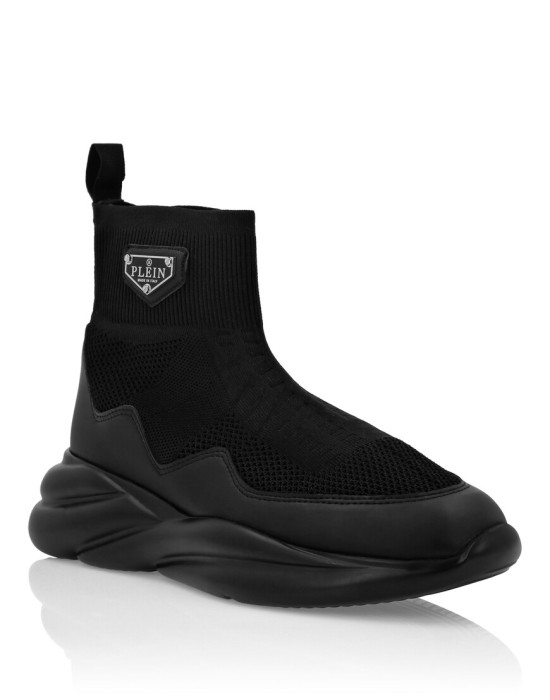 кроссовки  от бренда philipp plein вид слева