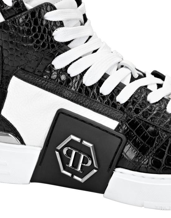 кроссовки  из америки вид сбоку