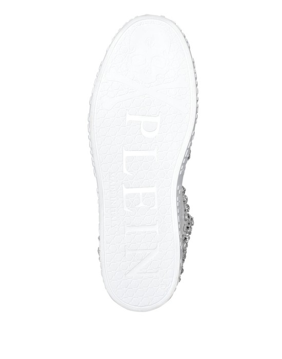 кроссовки  по цене 82172 руб вид справа