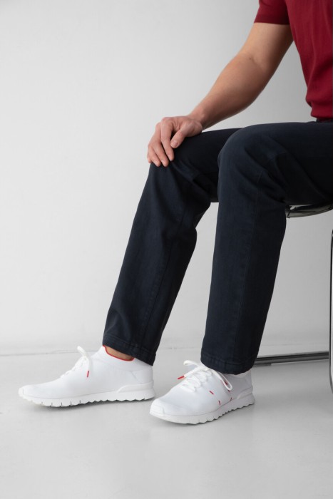 кроссовки  из италии вид сбоку