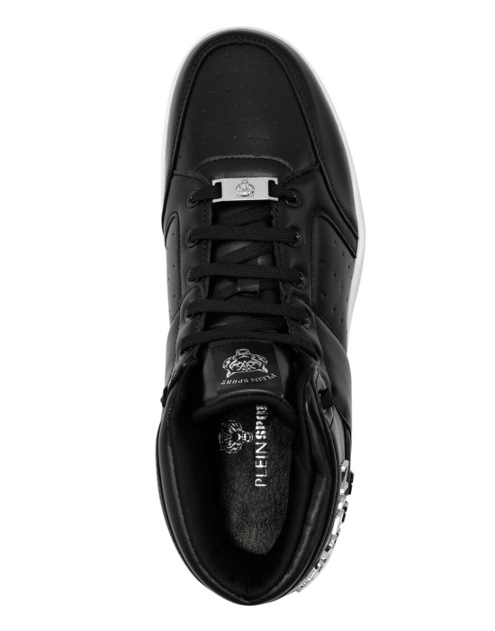 кроссовки  из италии вид сбоку