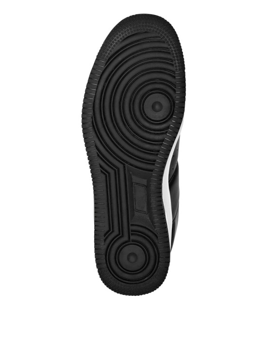 Товар черного цвета с внутренней стороны