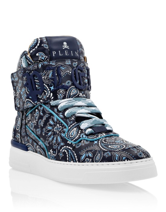 кроссовки  от бренда philipp plein вид слева