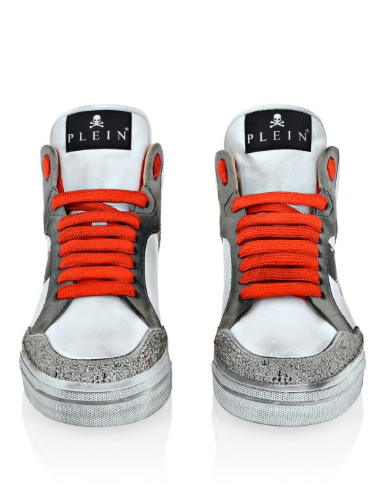 кроссовки  от бренда philipp plein вид слева