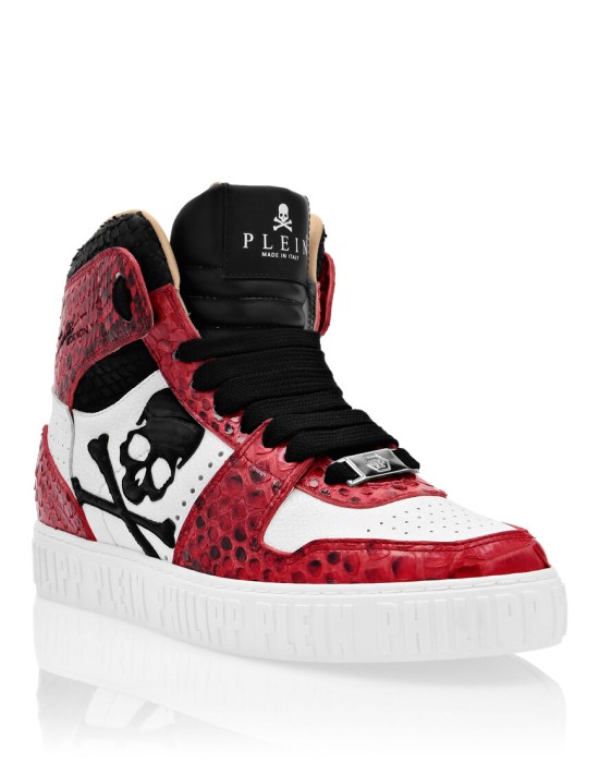 кроссовки  от бренда philipp plein вид слева