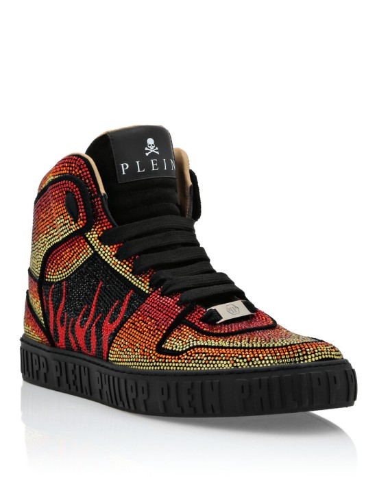 кроссовки  от бренда philipp plein вид слева