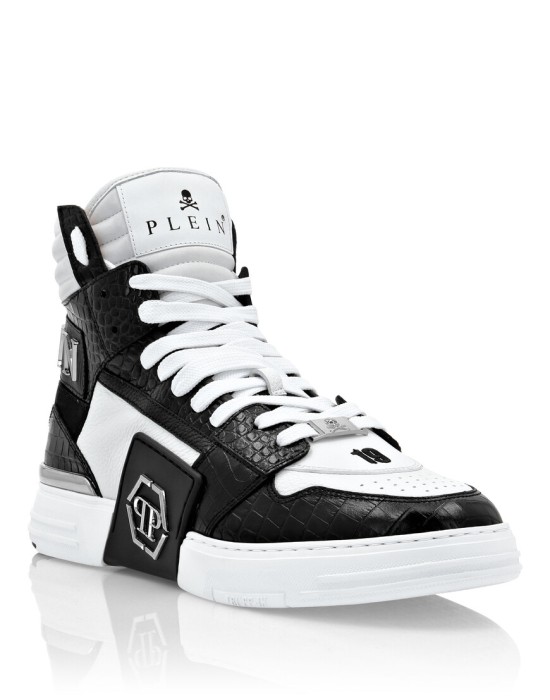 кроссовки от бренда philipp plein вид слева