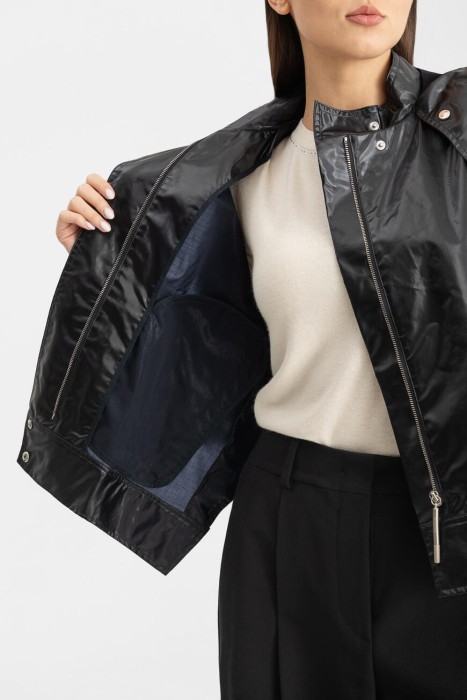 куртка  дизайнерского кроя из италии вид сбоку