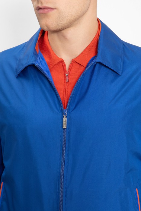 куртка  модель fax из италии вид сбоку