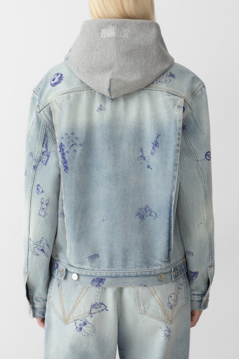 куртка  модель из эксклюзивной коллекции по цене 190400 руб вид справа