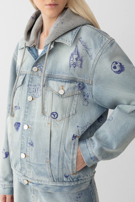 куртка  модель из эксклюзивной коллекции из америки вид сбоку