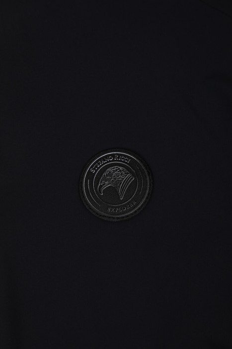 куртка  модель из коллекции explorer для взрослого возраста с изнаночной стороны