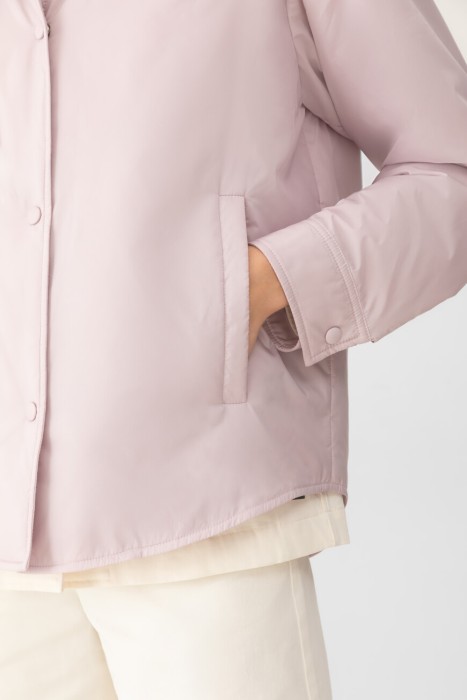 Товар розового цвета с внутренней стороны