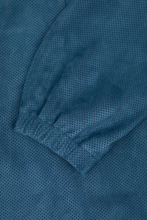 куртка  для взрослого возраста с изнаночной стороны