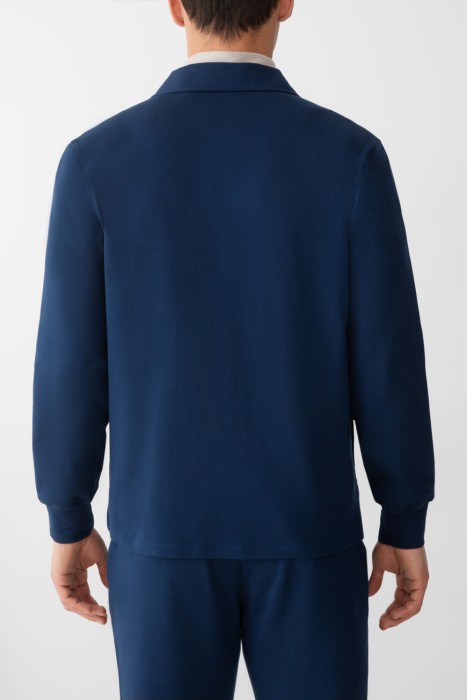 куртка  по цене 86800 руб вид справа