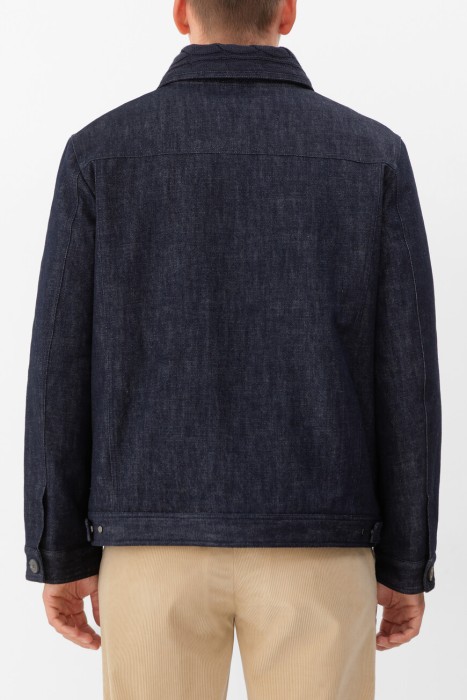 куртка  от бренда kiton вид слева