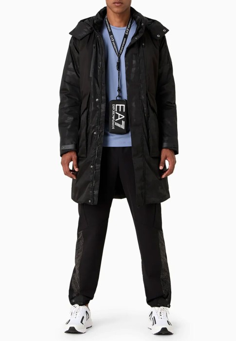 куртка  из италии вид сбоку