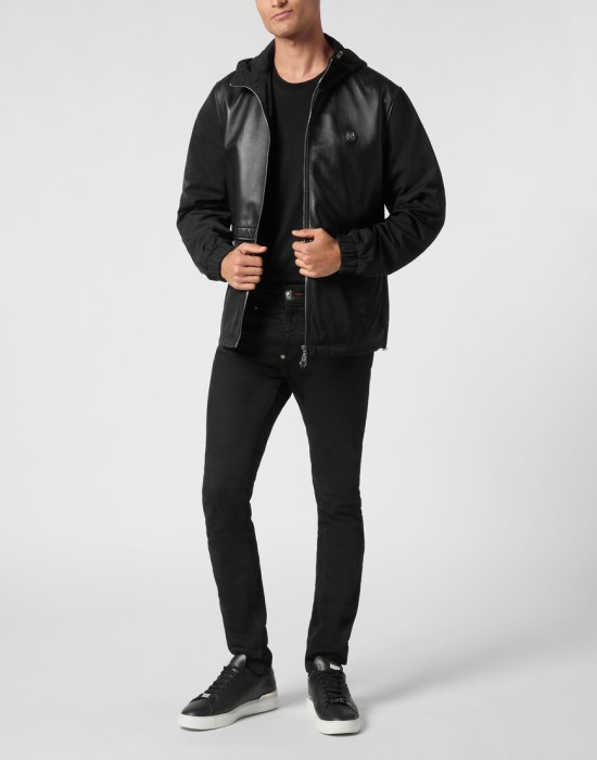 куртка  по цене 96255 руб вид справа