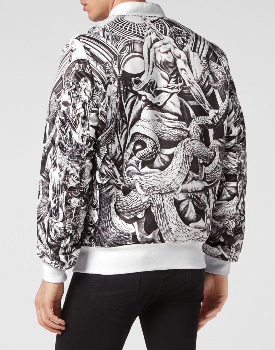 куртка  из америки вид сбоку