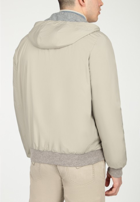 куртка  из италии вид сбоку