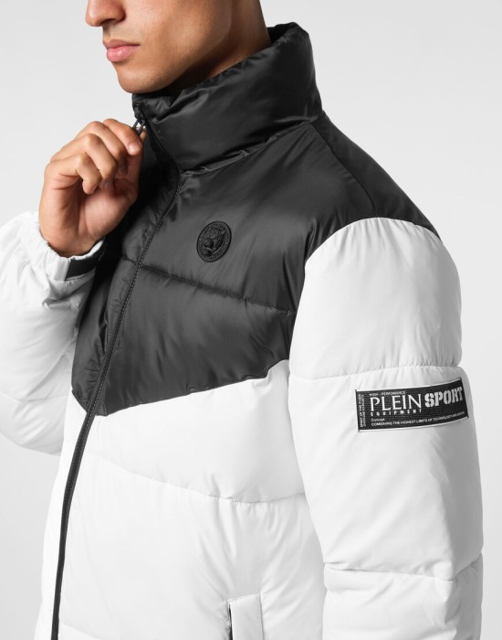 куртка  из италии вид сбоку