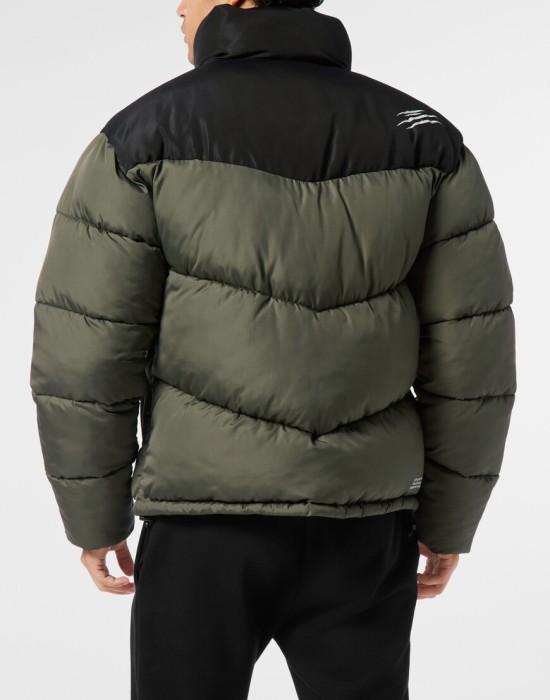 куртка  из италии вид сбоку