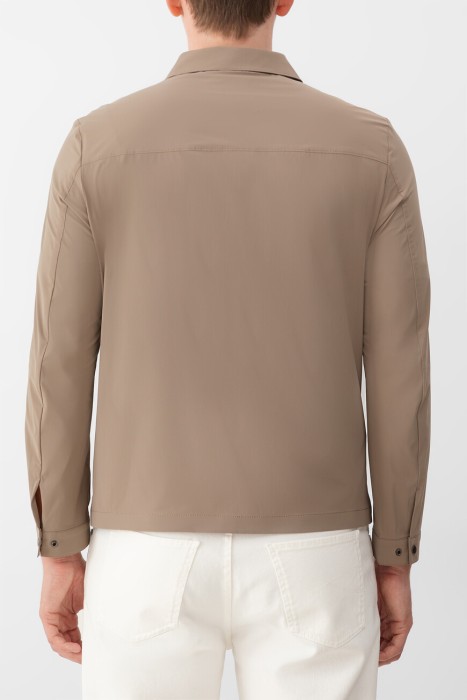 куртка  по цене 20000 руб вид справа