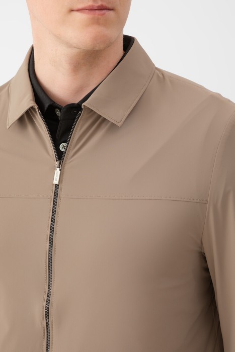 куртка  из италии вид сбоку