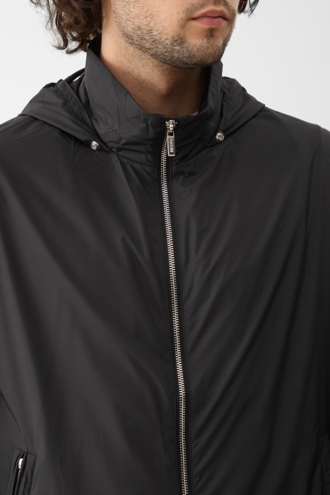 куртка  из италии вид сбоку