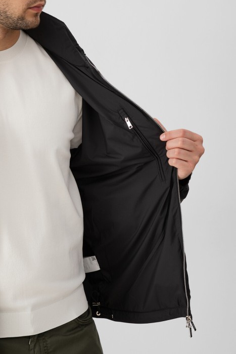 куртка  из полиамида спереди