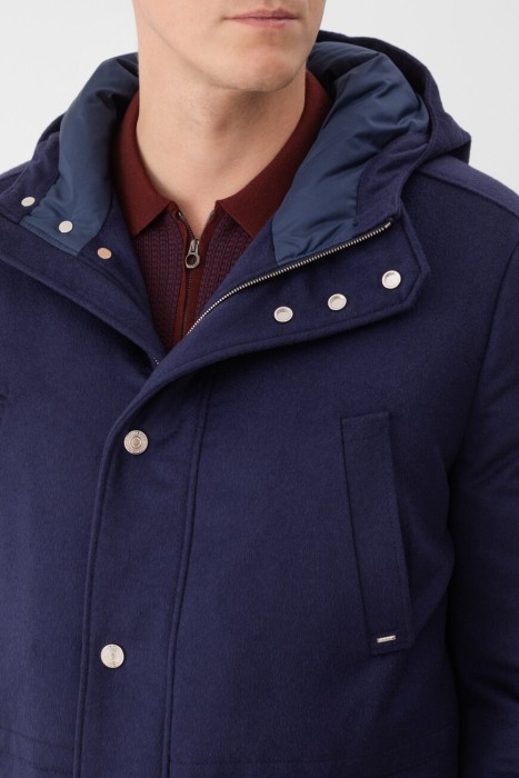 куртка  из англии вид сбоку