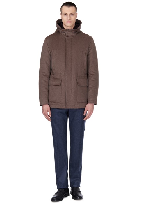 куртка  по цене 183540 руб вид справа