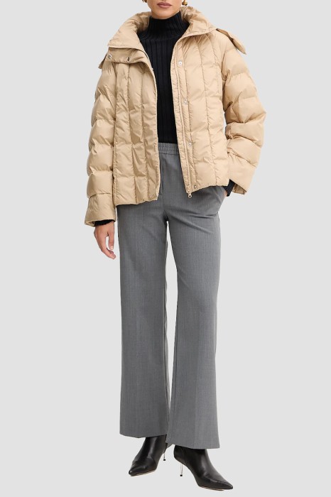 Продукция для женщин фото