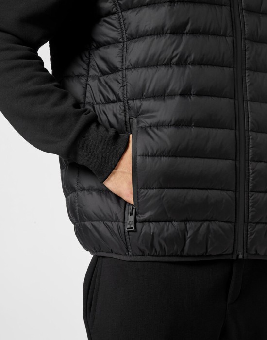 куртка  из проверенных материалов спереди