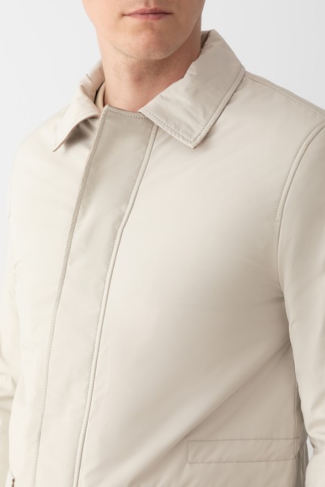 куртка  из италии вид сбоку