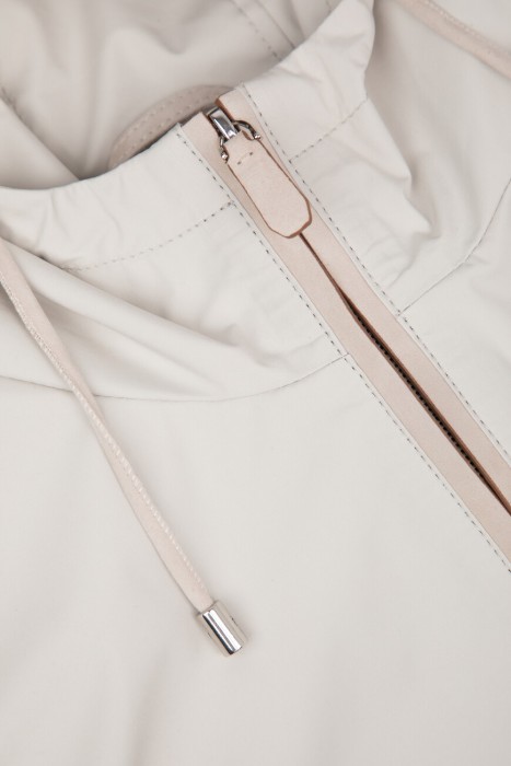 куртка  универсального стиля с лицевой стороны