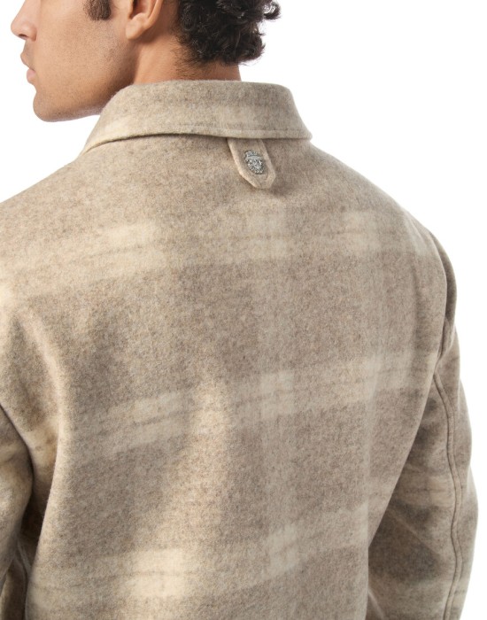 куртка  из проверенных материалов спереди