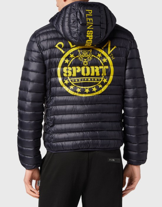 куртка  из италии вид сбоку