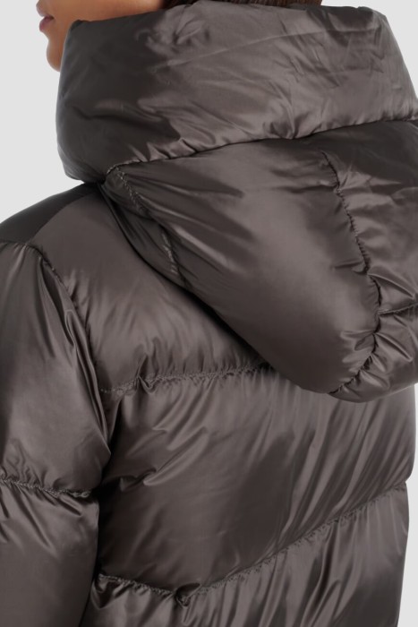 куртка  из проверенных материалов спереди