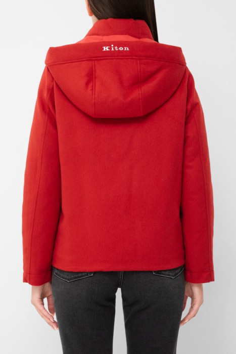 куртка  от бренда kiton вид слева