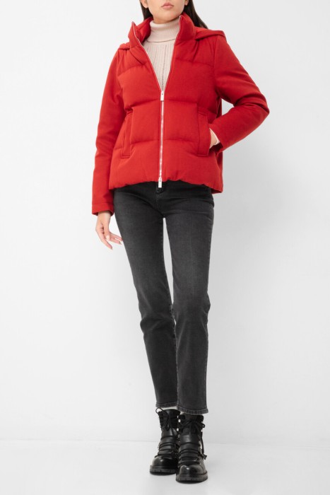 Продукция для женщин фото