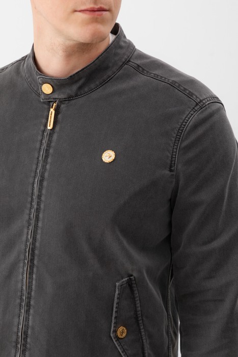 куртка  из англии вид сбоку