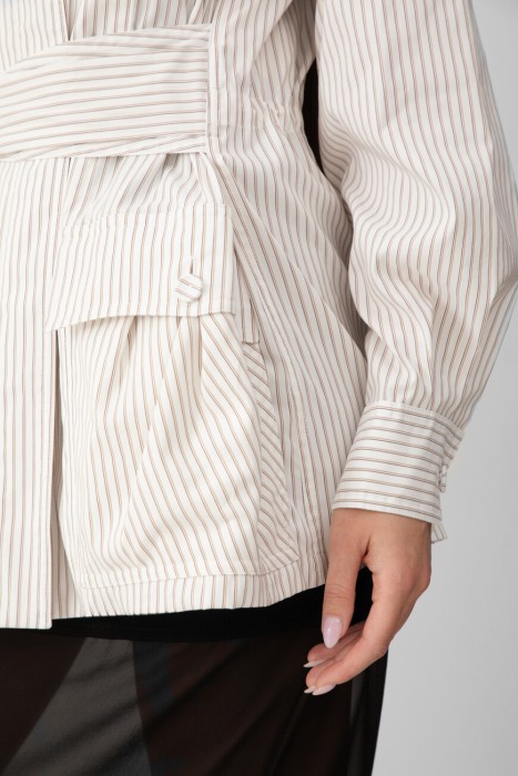 куртка  из хлопка спереди