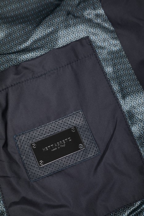 куртка  вид сзади