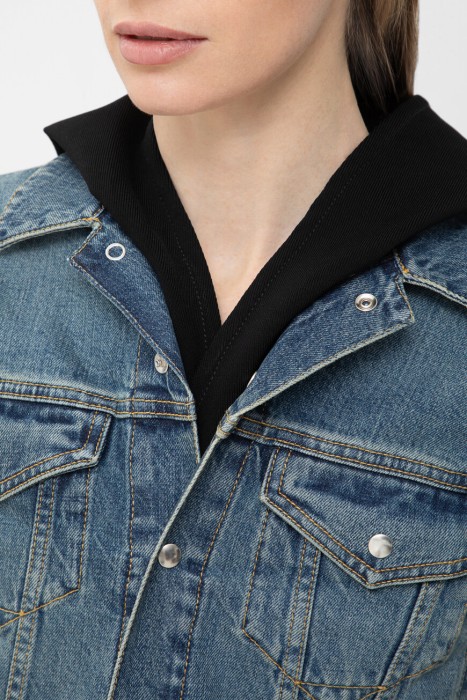 куртка  из франции вид сбоку