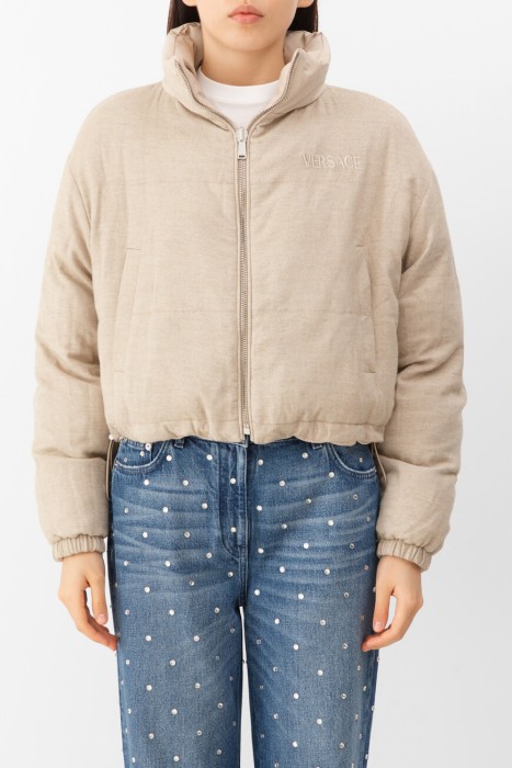 Продукция для женщин фото